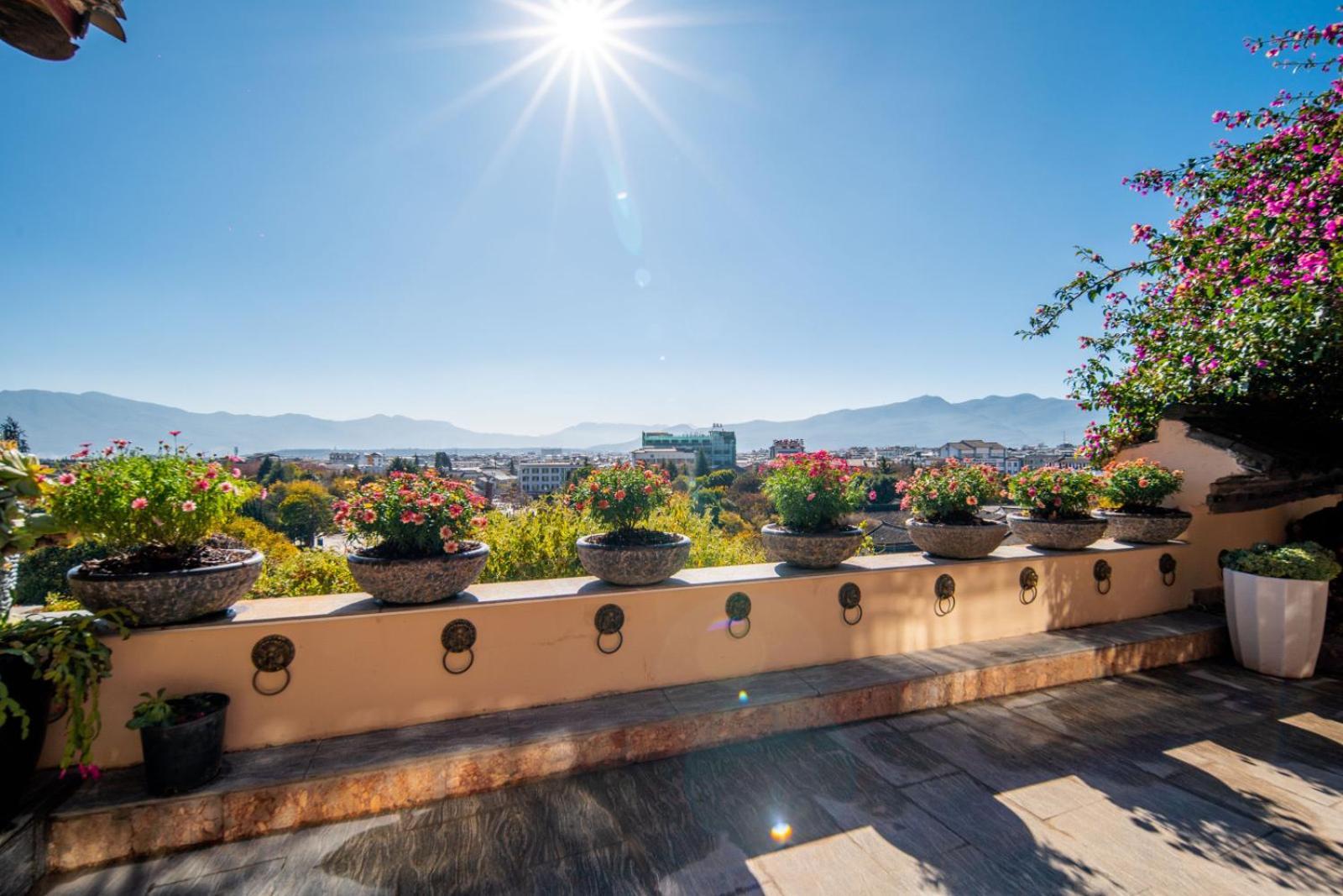 Lijiang Byw Mount View Inn Екстериор снимка