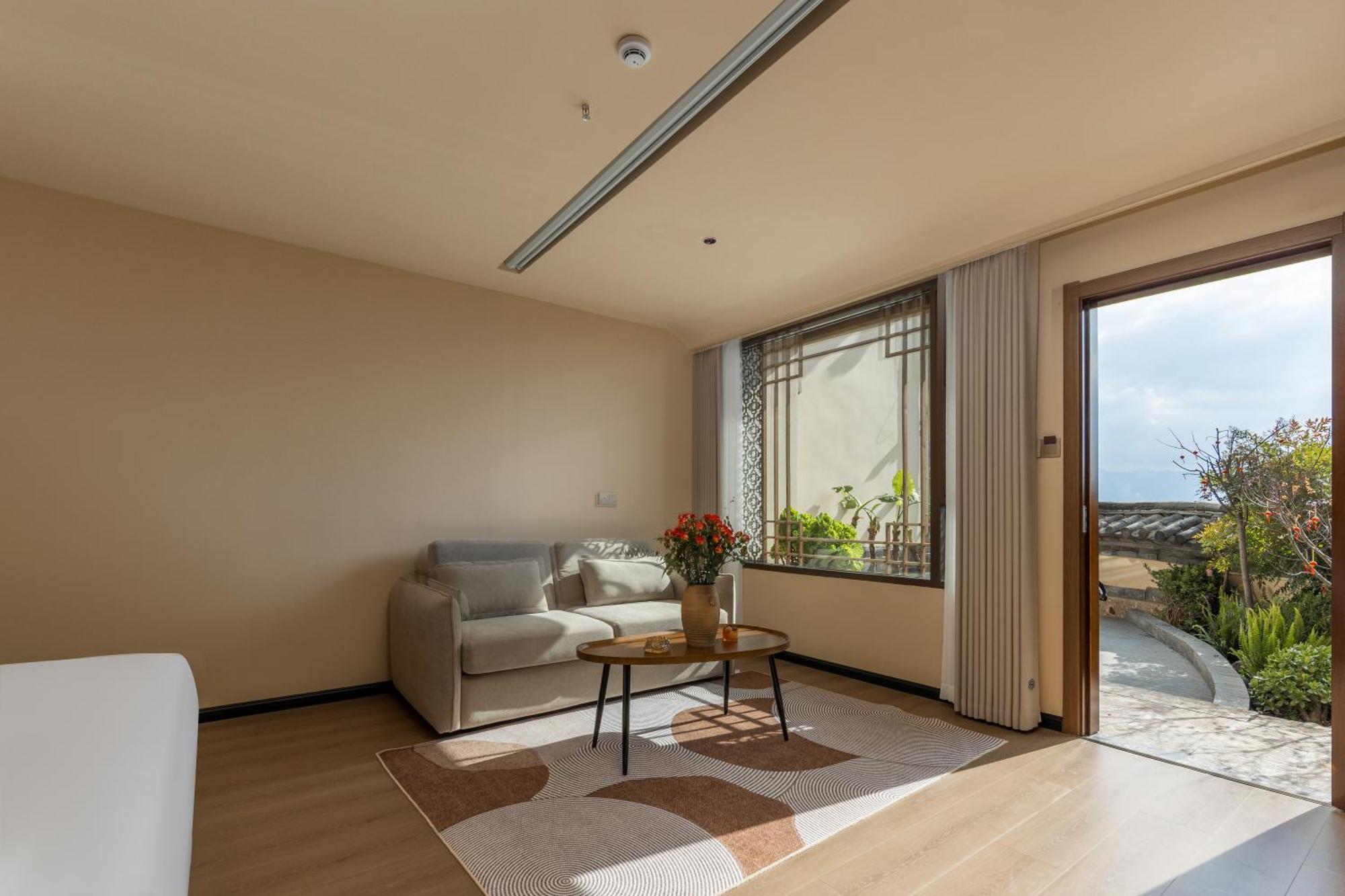 Lijiang Byw Mount View Inn Екстериор снимка